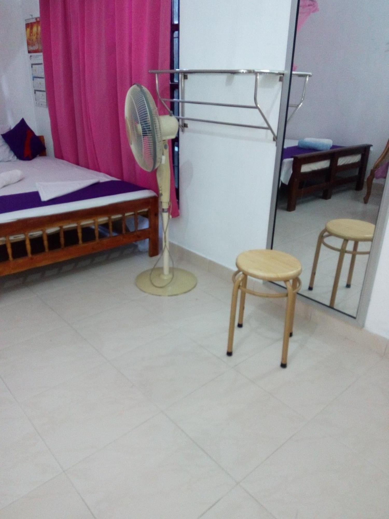 Evening Star Guest Inn Kandy Zimmer foto